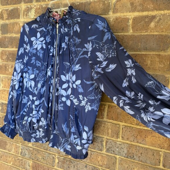 Chico's Size 2 Women's Reversible Shirred Bomber Jacket Floral Romantic L/XL - Picture 5 of 9